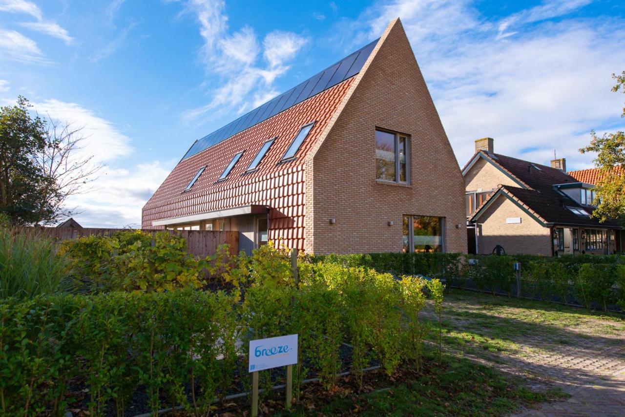 Breeze Ameland Hotel Hollum  Exterior photo