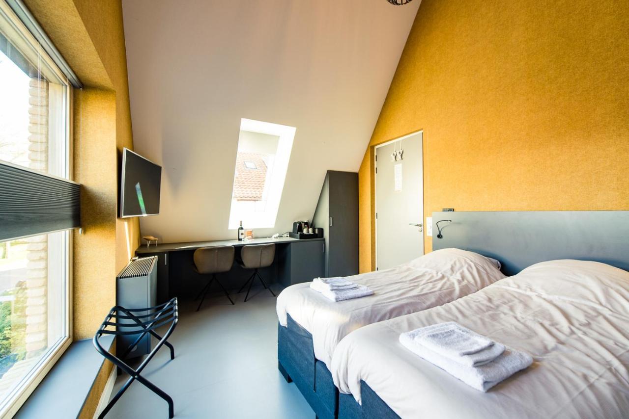 Breeze Ameland Hotel Hollum  Exterior photo